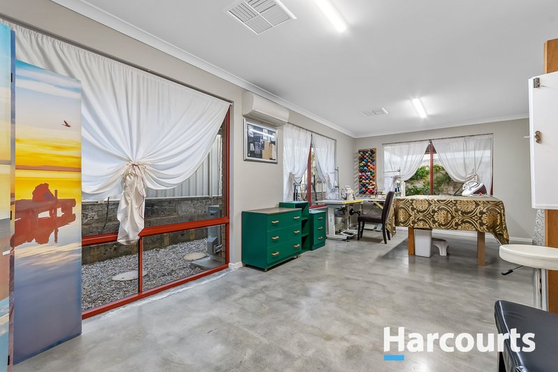 Photo - 21 De Crillon Way, Currambine WA 6028 - Image 17