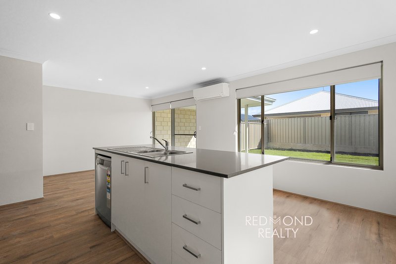Photo - 21 Defender Way, Two Rocks WA 6037 - Image 8