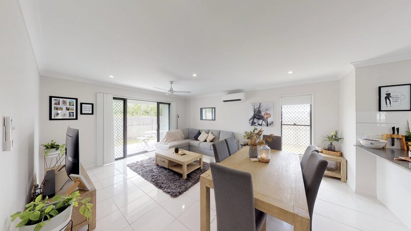 Photo - 21 Delaware Green, Mount Louisa QLD 4814 - Image 5