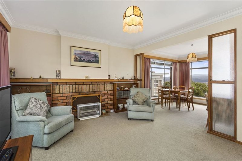 Photo - 21 Denman Road, Trevallyn TAS 7250 - Image 5