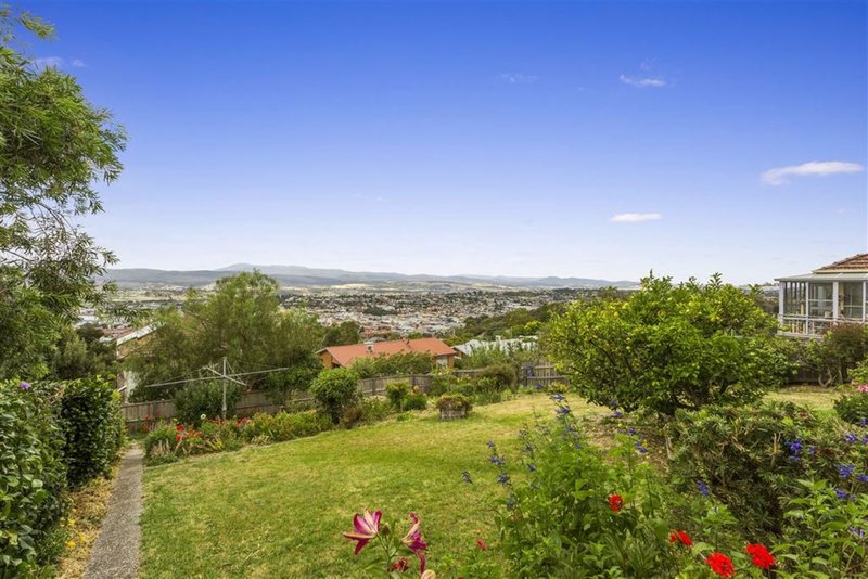 Photo - 21 Denman Road, Trevallyn TAS 7250 - Image 12