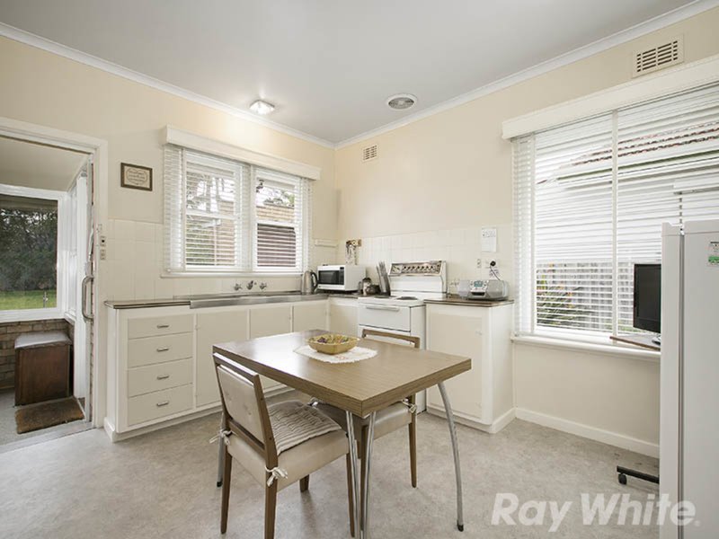 Photo - 21 Devon Street, Cheltenham VIC 3192 - Image 6