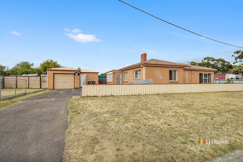 Photo - 21 Devonport Road, Quoiba TAS 7310 - Image 10