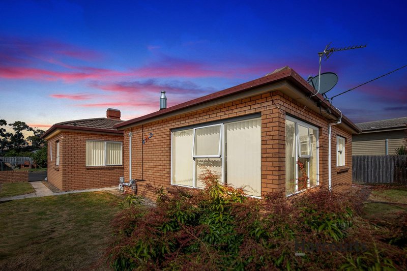 21 Devonport Road, Quoiba TAS 7310