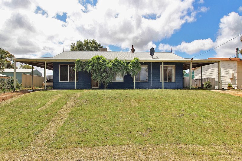 21 Dodd Street, Badgingarra WA 6521