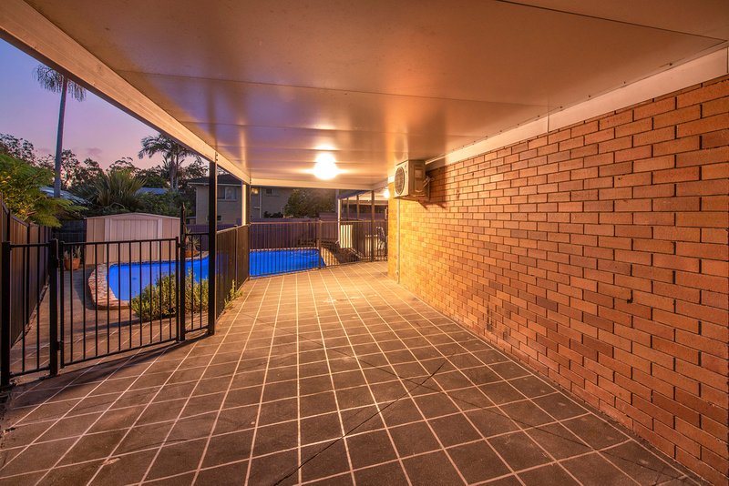 Photo - 21 Dolphin Street, Macgregor QLD 4109 - Image 20