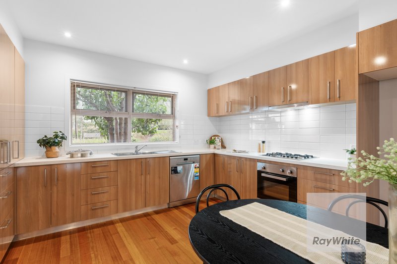 Photo - 21 Donald Street, Preston VIC 3072 - Image 3