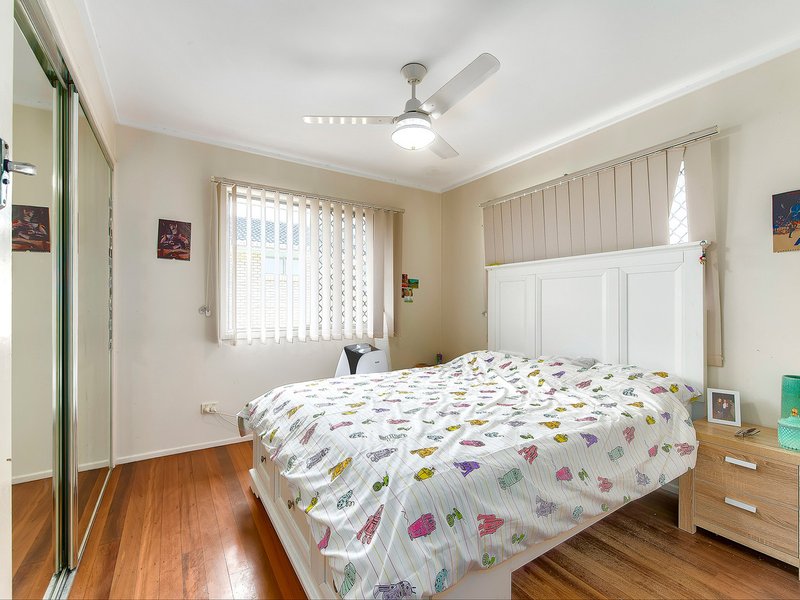 Photo - 21 Dorkay Street, Stafford Heights QLD 4053 - Image 7