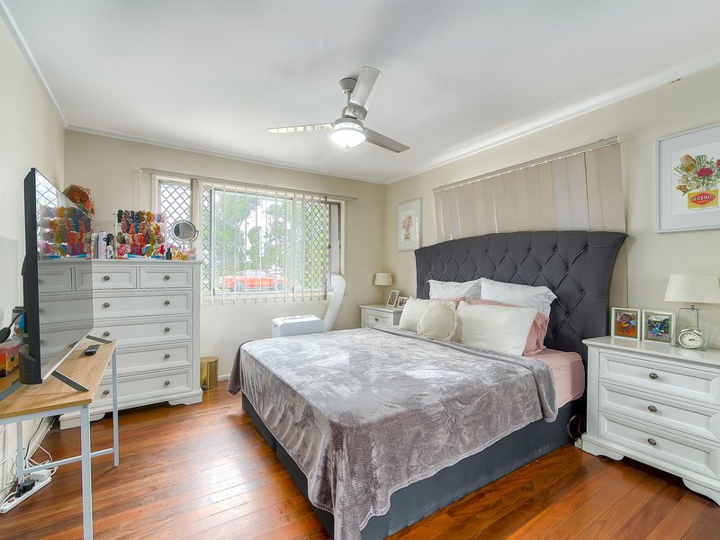 Photo - 21 Dorkay Street, Stafford Heights QLD 4053 - Image 8