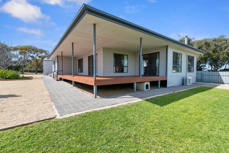 21 Douglas Court, Tiddy Widdy Beach SA 5571