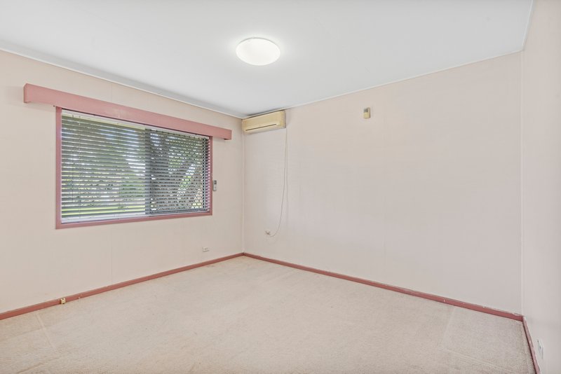 Photo - 21 Douglas Road, Rocklea QLD 4106 - Image 7