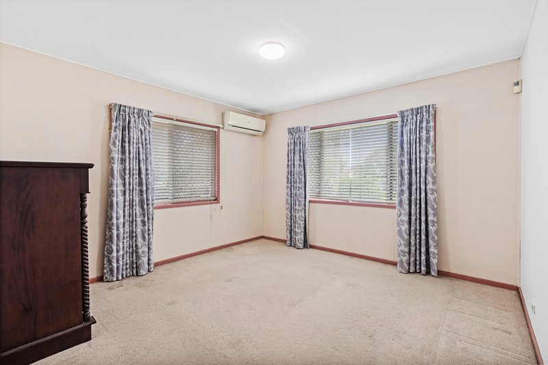 Photo - 21 Douglas Road, Rocklea QLD 4106 - Image 9