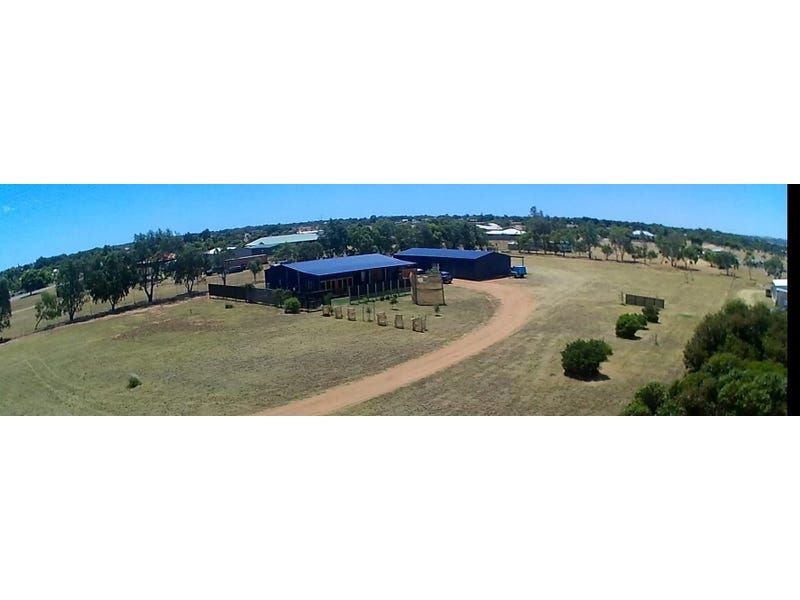 21 Dressage Circle, Deepdale WA 6532