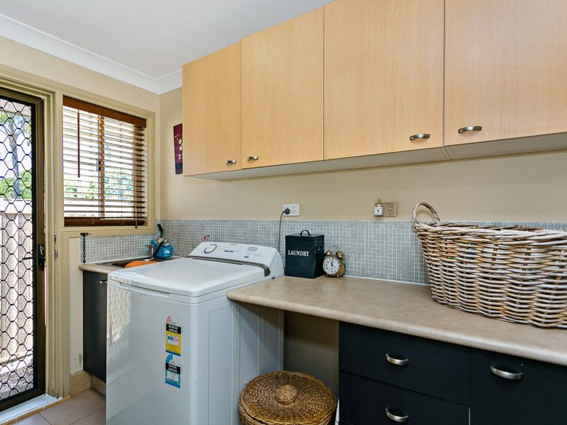 Photo - 21 Dunlin Drive, Burleigh Waters QLD 4220 - Image 15