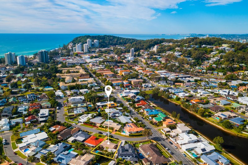 21 Eagle Avenue, Burleigh Waters QLD 4220