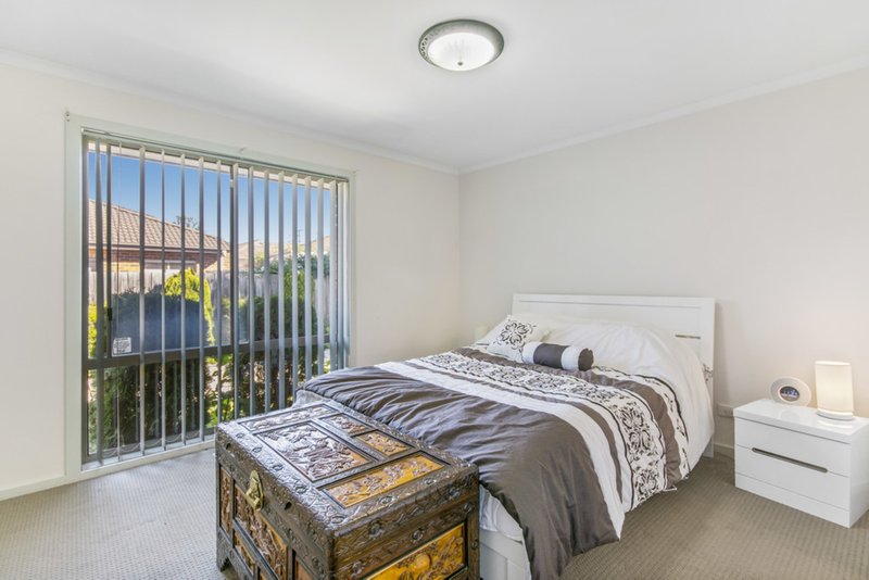 Photo - 2/1 Eckford Street, Dandenong VIC 3175 - Image 6