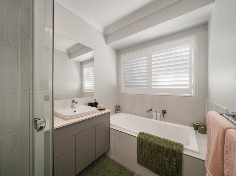 Photo - 21 Edgewater Avenue, Rothwell QLD 4022 - Image 18