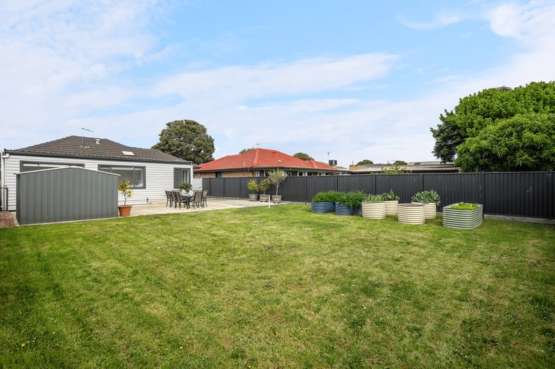 Photo - 21 Edmondson Street, Lalor VIC 3075 - Image 20