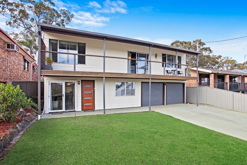 21 Elaine Avenue, Berkeley Vale NSW 2261