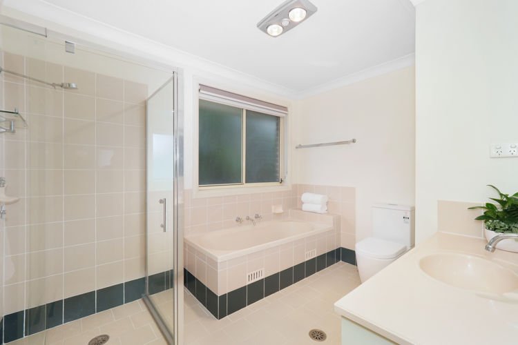 Photo - 21 Elford Crescent, Merrylands NSW 2160 - Image 5