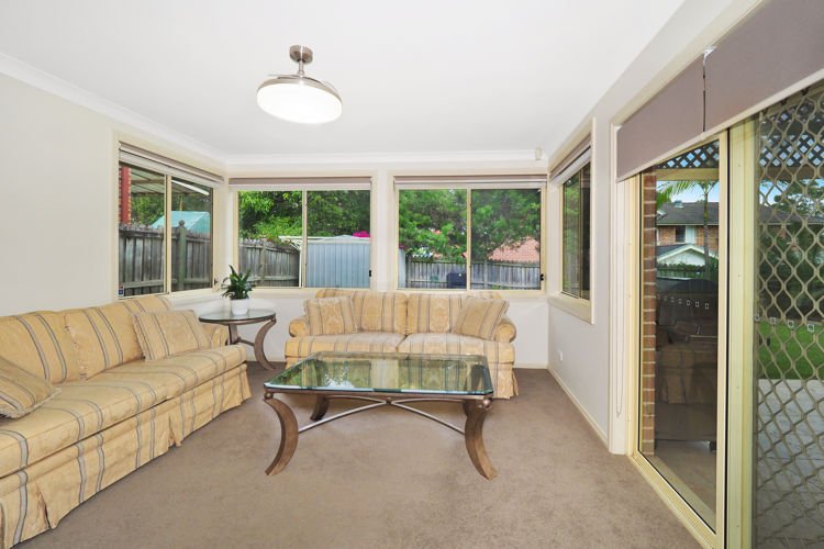 Photo - 21 Elford Crescent, Merrylands NSW 2160 - Image 6