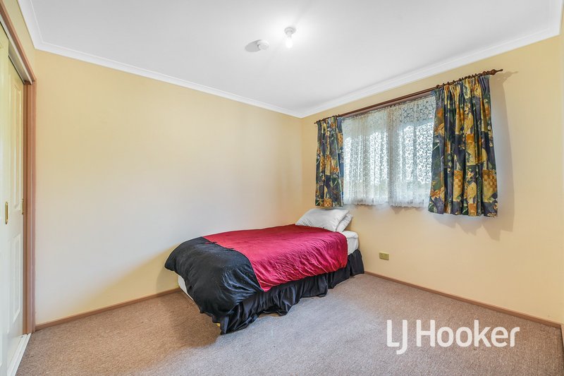 Photo - 21 Eliza Street, Cranbourne North VIC 3977 - Image 8