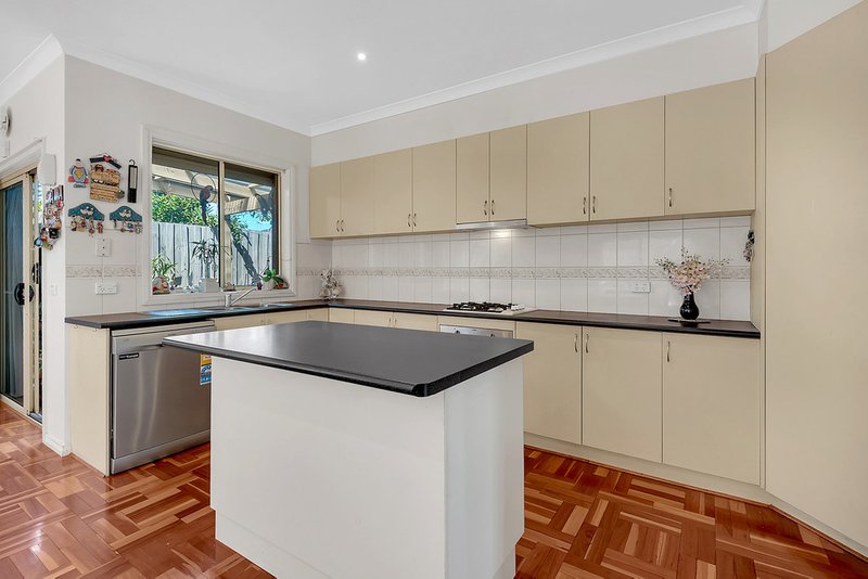 Photo - 2/1 Ellam Court, Meadow Heights VIC 3048 - Image 6