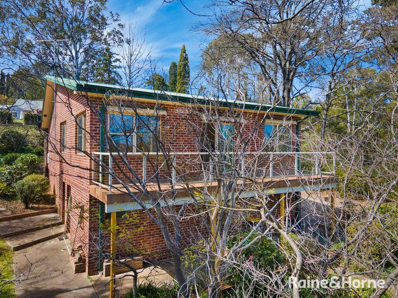 Photo - 21 Elm Street, Bowral NSW 2576 - Image 2