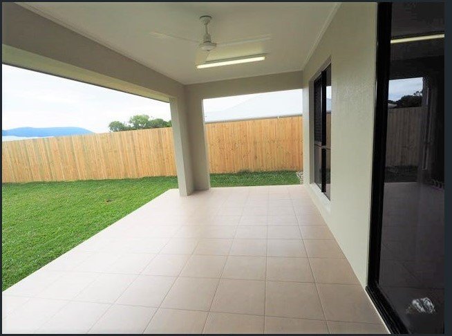 Photo - 21 Eluma Mews, Smithfield QLD 4878 - Image 8