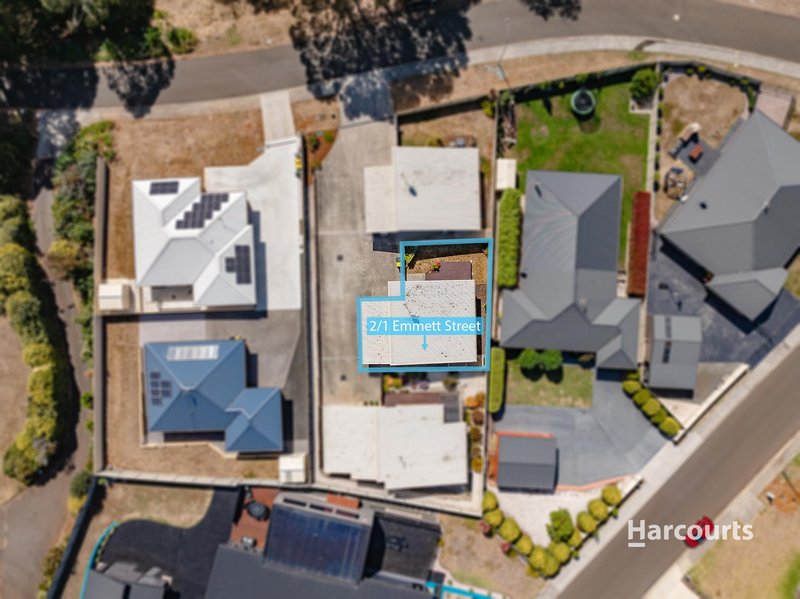 Photo - 2/1 Emmett Street, Park Grove TAS 7320 - Image 11