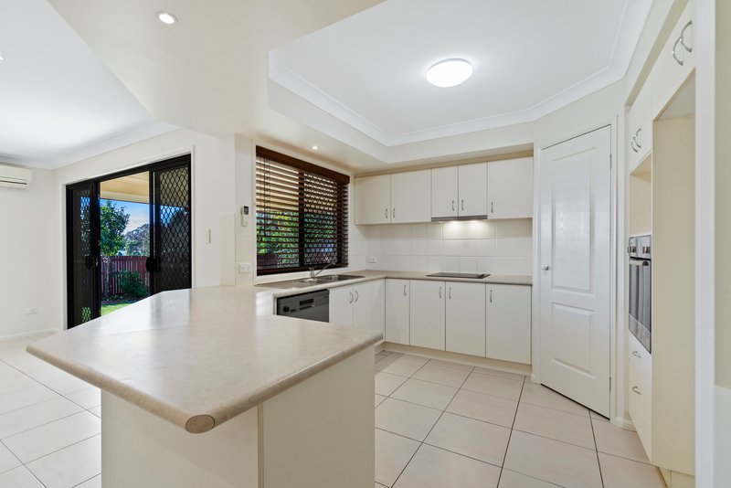 Photo - 21 Emperor Drive, Redland Bay QLD 4165 - Image 5