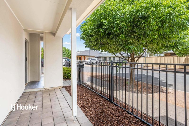 Photo - 2/1 Emperor Way, Munno Para SA 5115 - Image 3