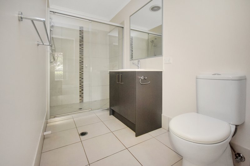 Photo - 2/1 Empire Street, Lawnton QLD 4501 - Image 7