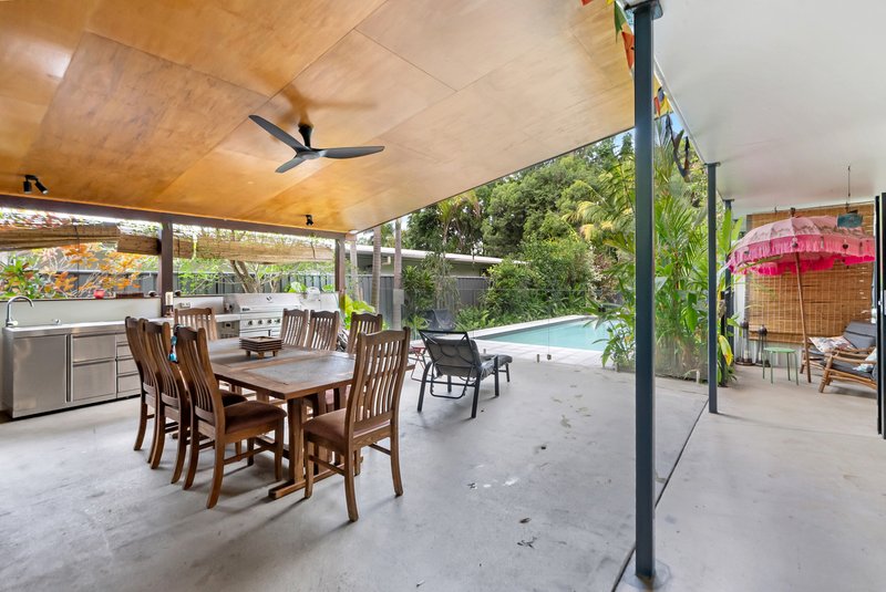 Photo - 21 Endeavour Road, Clifton Beach QLD 4879 - Image 6