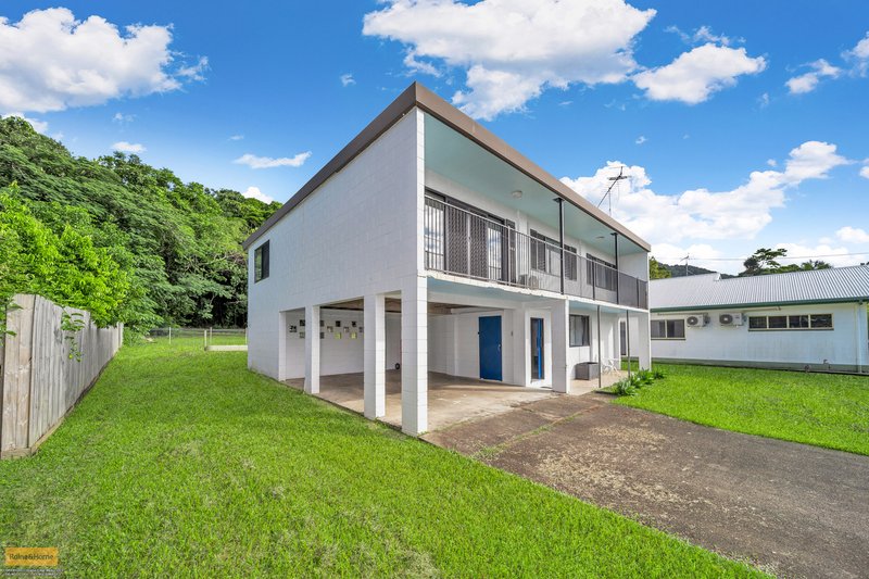 Photo - 21 Enid Street, Flying Fish Point QLD 4860 - Image 1