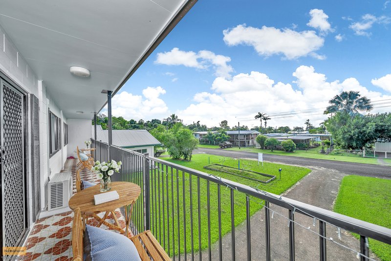 Photo - 21 Enid Street, Flying Fish Point QLD 4860 - Image 3