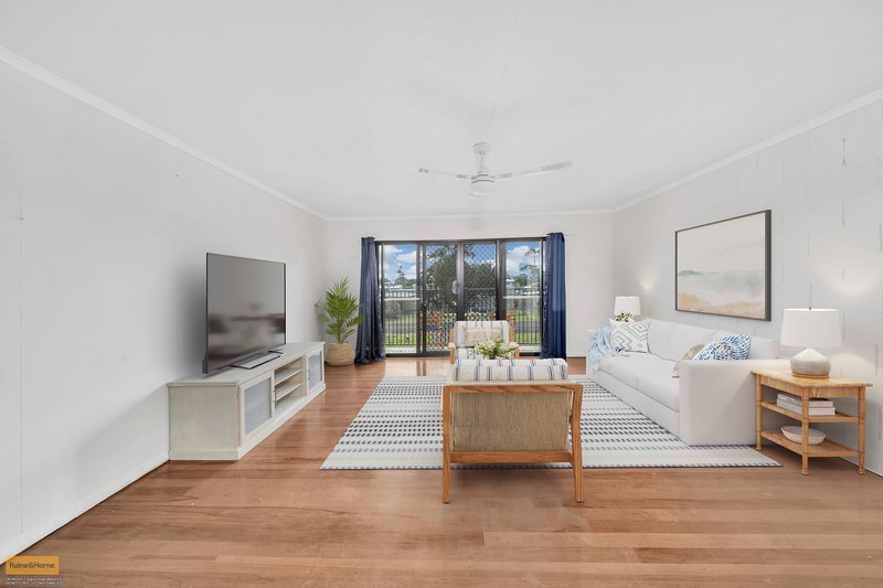 Photo - 21 Enid Street, Flying Fish Point QLD 4860 - Image 5