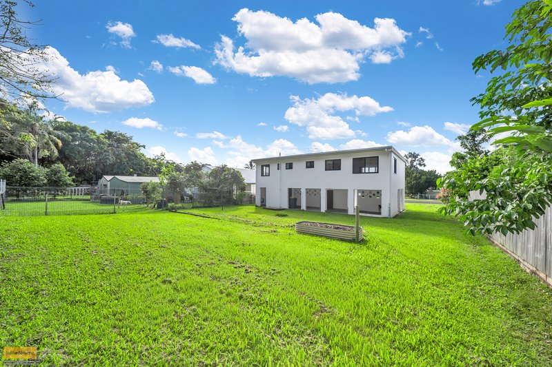 Photo - 21 Enid Street, Flying Fish Point QLD 4860 - Image 14