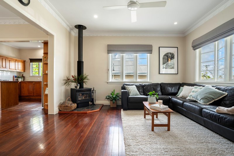 Photo - 21 Enright Street, Oxley QLD 4075 - Image 2
