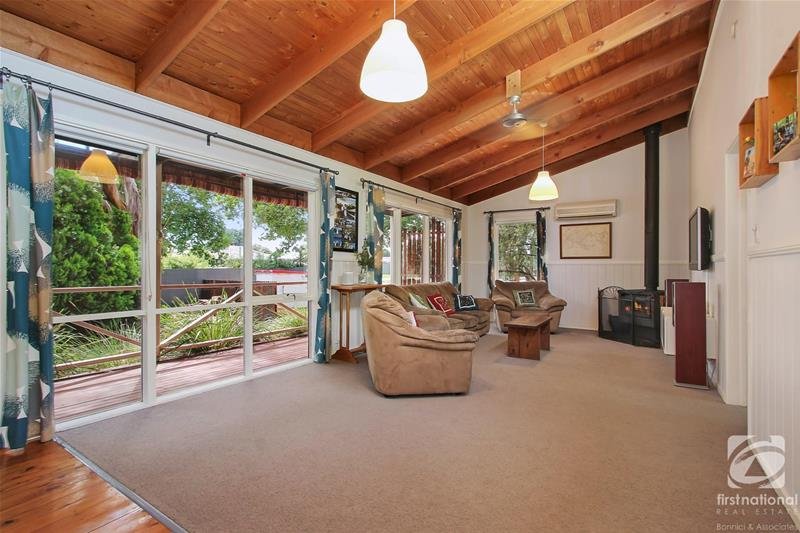 Photo - 21 Epsom Road, Chiltern VIC 3683 - Image 6