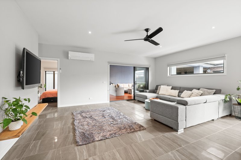 Photo - 21 Everton Drive, Cowes VIC 3922 - Image 13