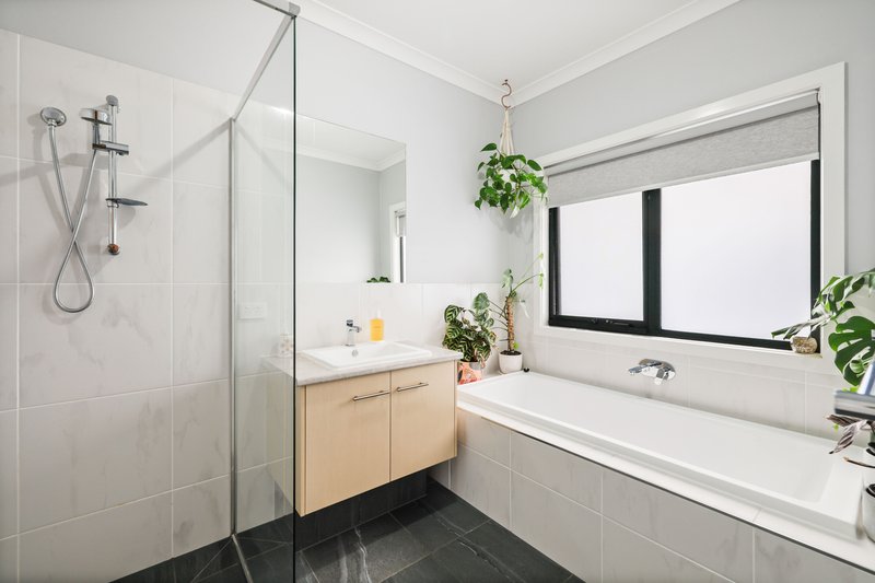 Photo - 21 Everton Drive, Cowes VIC 3922 - Image 18