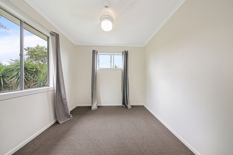 Photo - 21 Ewart Street, Deception Bay QLD 4508 - Image 6