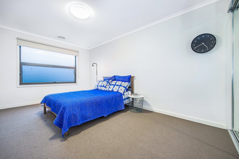 Photo - 21 Excelsior Circuit, Mulgrave VIC 3170 - Image 9