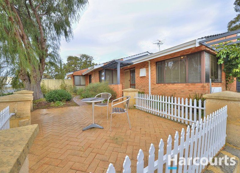 Photo - 21 Fairfield Way, Halls Head WA 6210 - Image 5