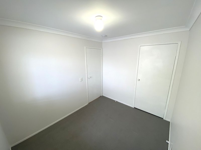 Photo - 21 Fairview Court, Parkwood QLD 4214 - Image 19