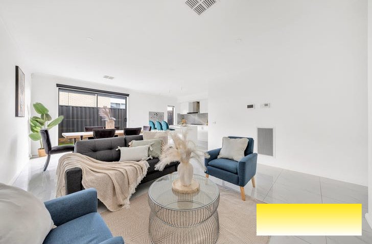 Photo - 21 Farleigh Drive, Tarneit VIC 3029 - Image 2