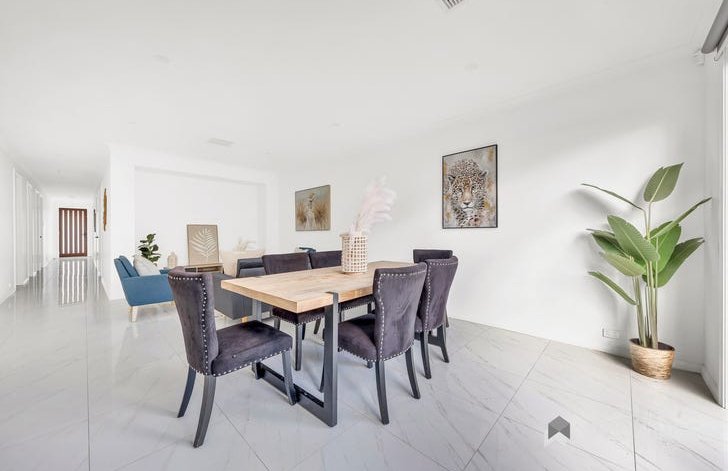 Photo - 21 Farleigh Drive, Tarneit VIC 3029 - Image 4