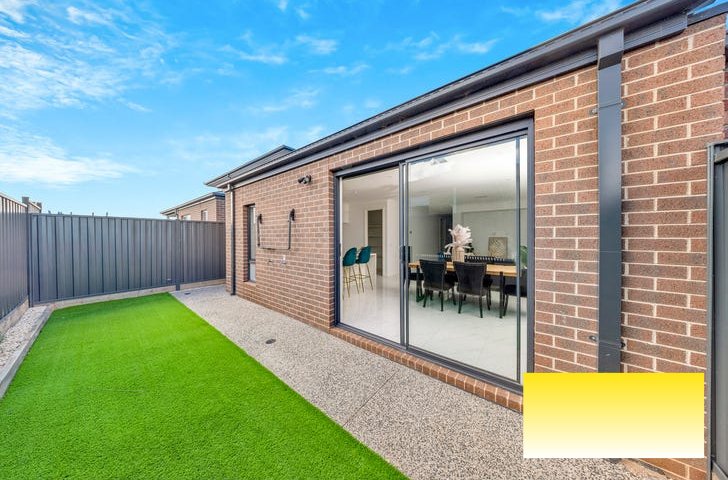 Photo - 21 Farleigh Drive, Tarneit VIC 3029 - Image 11