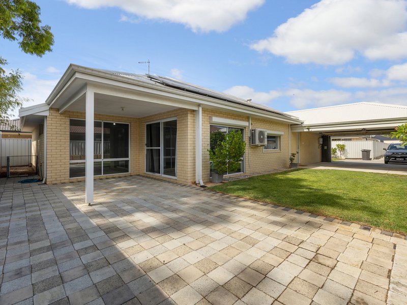 Photo - 21 Farnaby Lane, Beckenham WA 6107 - Image 30